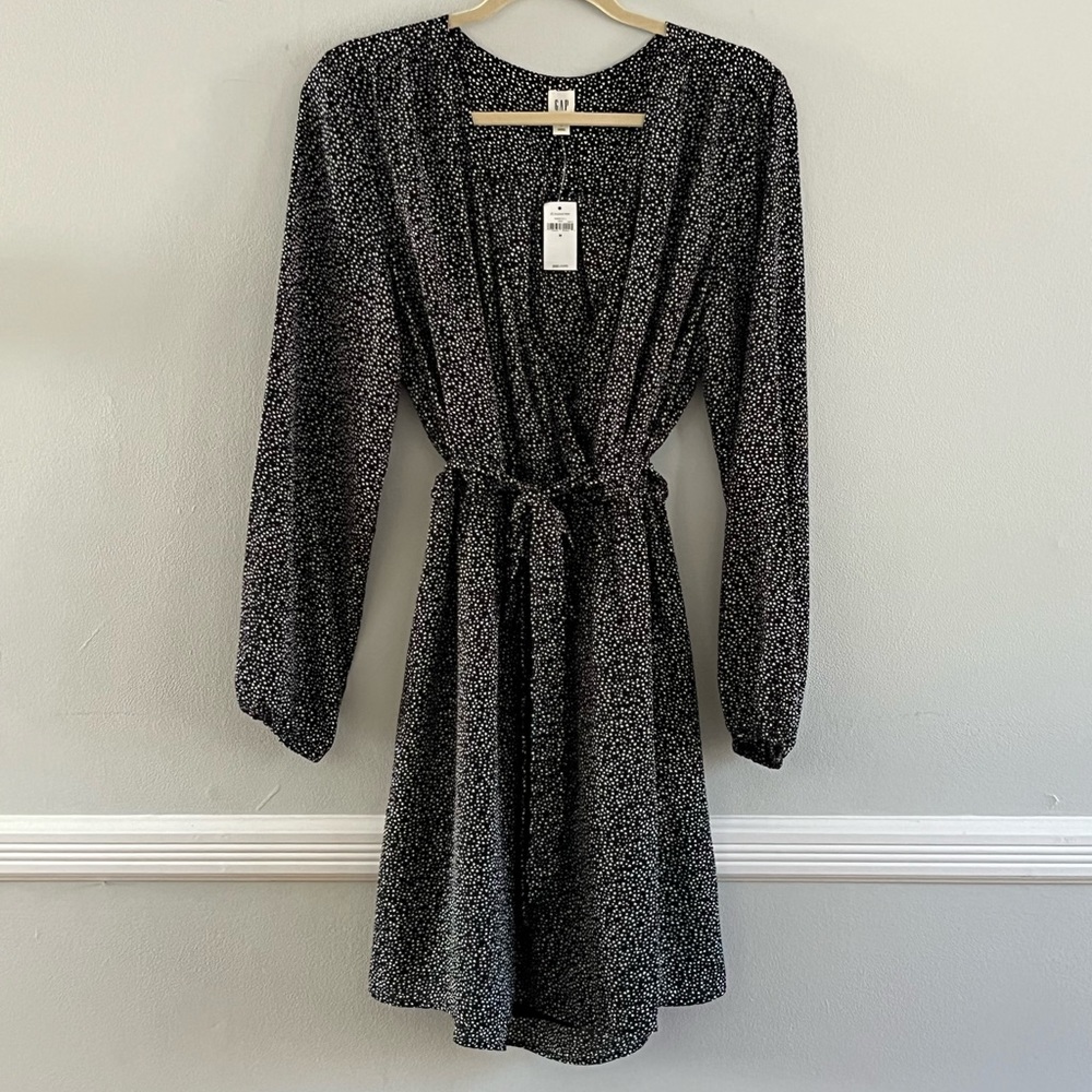 Black ad white Gap Dress